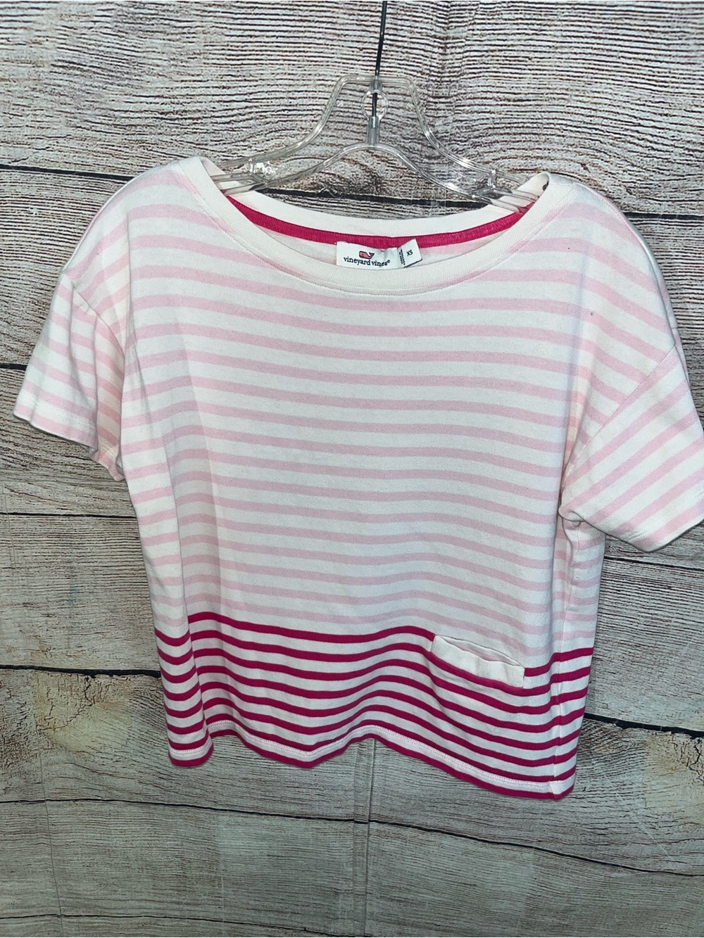 😍 Vineyard Vines Pink, Fuchsia, and White Striped Short Sleeve Tee size XS